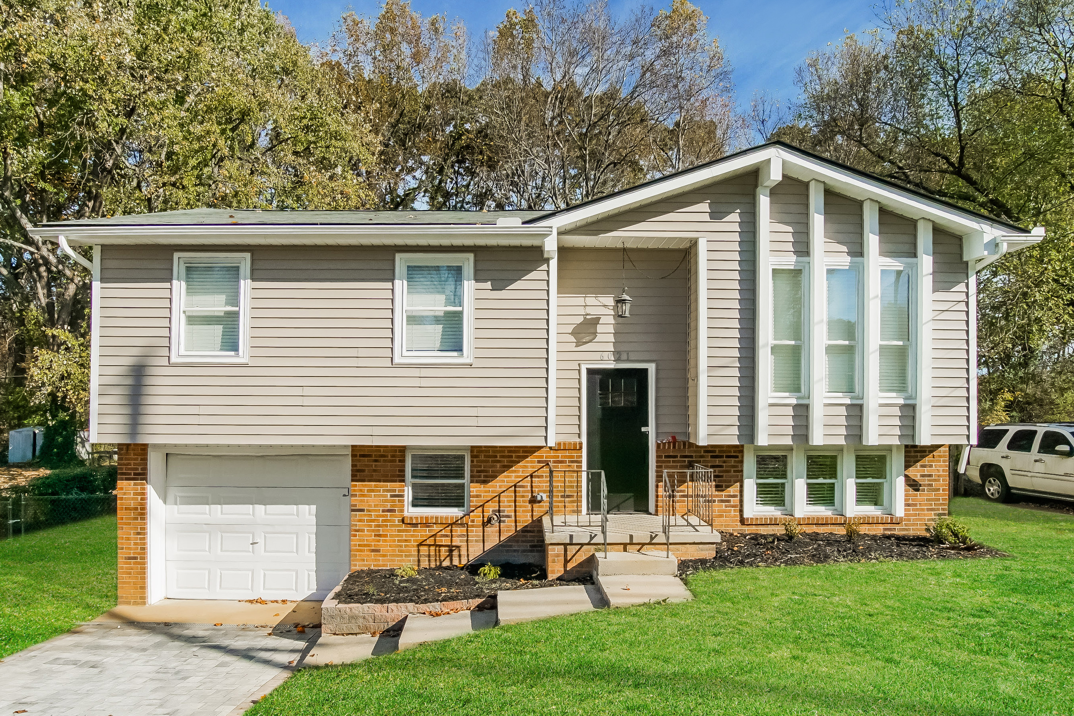 6021 JOHN MAY DR KNOXVILLE, TN 37921